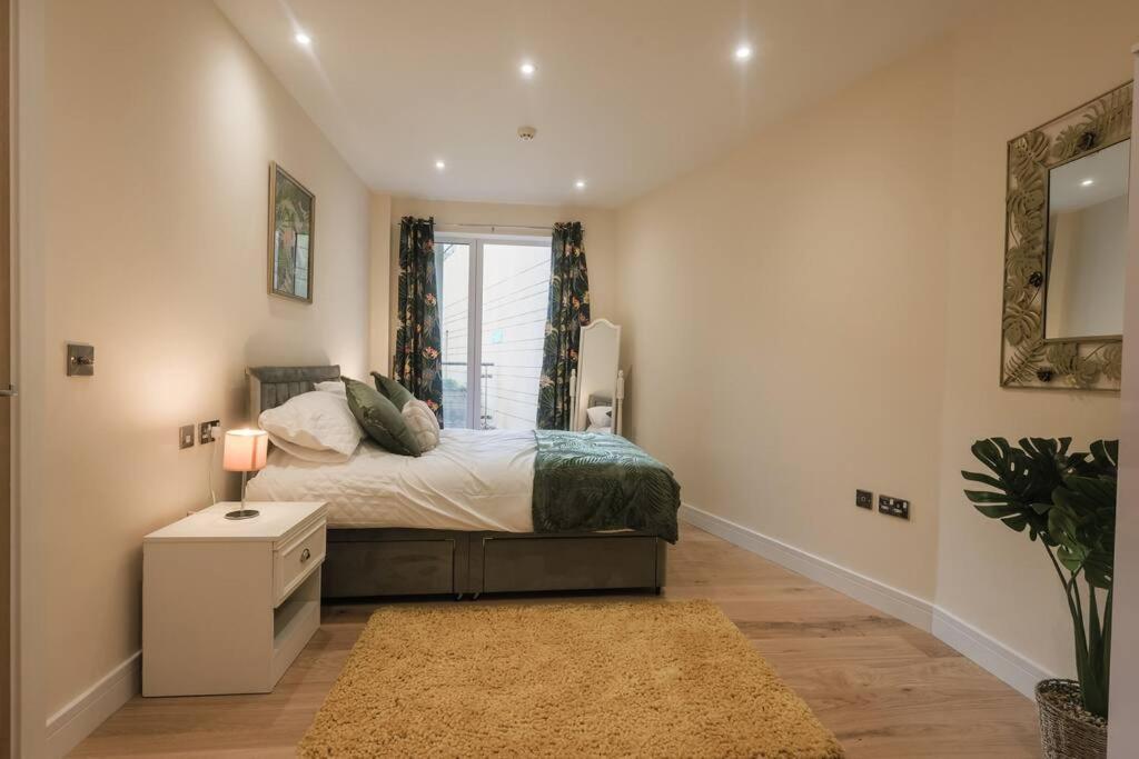 Apartmán Ocean - 2 Bed Flat Sleeps 6 With Gym Access Southampton Exteriér fotografie