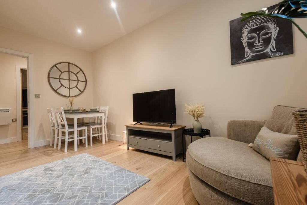 Apartmán Ocean - 2 Bed Flat Sleeps 6 With Gym Access Southampton Exteriér fotografie