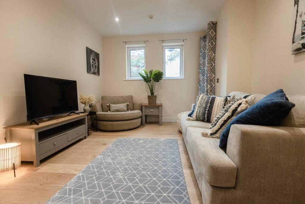 Apartmán Ocean - 2 Bed Flat Sleeps 6 With Gym Access Southampton Exteriér fotografie